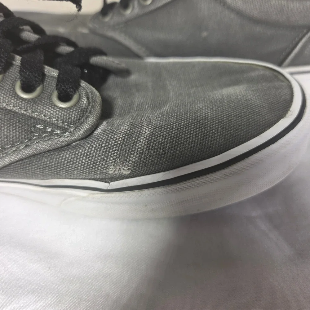 Vans Atwood Low Top Skate Shoes Gray Canvas Black Laces Sneakers M-9